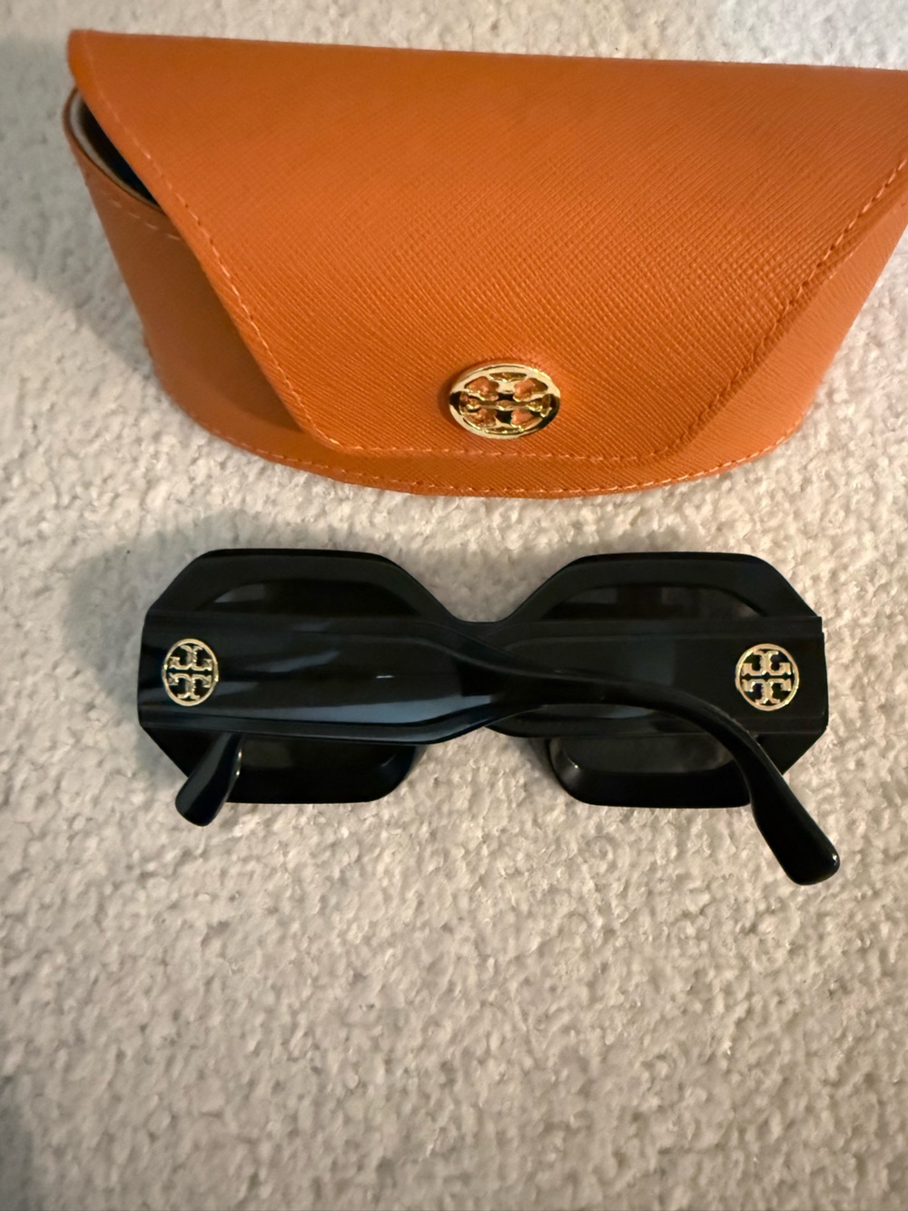 Tory Burch Black Geometric Sunglasses with Orange Case - Picture 6 of 6
